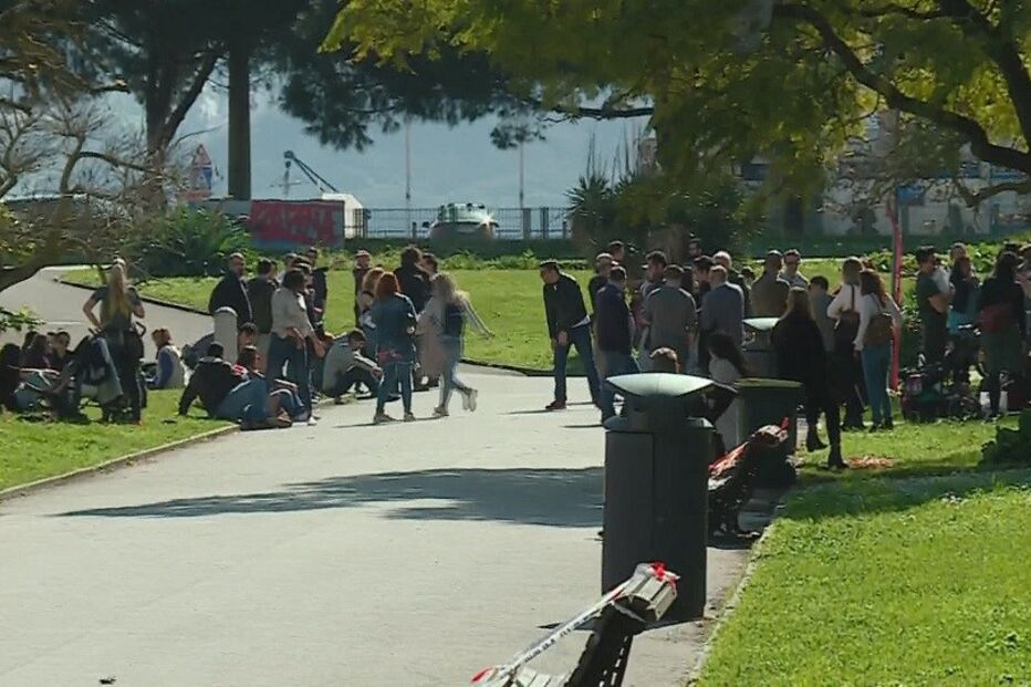 Manifestação contra o uso de máscara junta mais de 100 pessoas em Belém