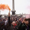 Milhares de pessoas manifestam-se em Londres contra confinamento