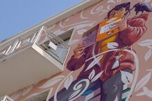 Carlos do Carmo eternizado em mural pintado na freguesia de Alvalade em Lisboa