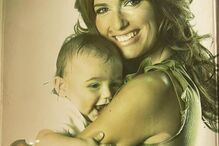 Fernanda Serrano e o pequeno Santiago