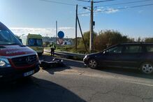 Dois feridos em colisão entre mota e carro em Odemira