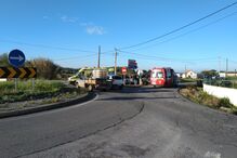 Dois feridos em colisão entre mota e carro em Odemira