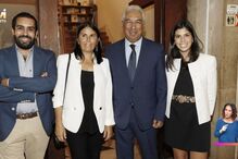 António Costa, Fernanda Tadeu e os filhos Pedro e Catarina.