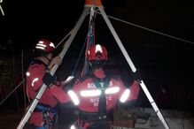 Bombeiros resgatam gato de poço em Alvalade, Santiago do Cacém