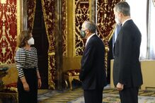 Marcelo Rebelo de Sousa recebido pelo rei de Espanha em Madrid