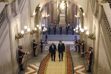 Marcelo Rebelo de Sousa recebido pelo rei de Espanha em Madrid