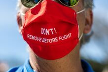 Centenas de trabalhadores da Groundforce em Belém gritam pelos salários