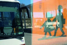 Motorista e vigilante abandonam criança  