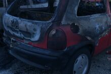 Incêndio destrói dois carros em Aveiro