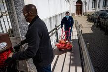 Centro Social da Igreja São Sebastião da Pedreira, que é apoiado pelo Banco Alimentar contra a Fome