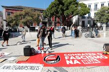 Manifestantes protestam no âmbito do Dia Internacional pela Eliminação da Discriminação Racial, em Lisboa, 21 de março de 2021