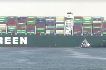 Navio de carga bloqueia Canal do Suez no Egito