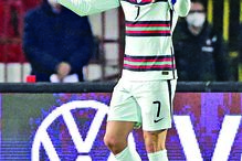 Ronaldo indignado com a arbitragem