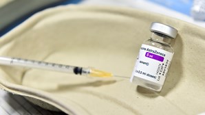 Regulador europeu alerta para novo possível efeito secundário da vacina Covid