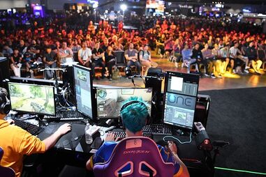 Competições de eSports e transmissões online vão valer 3 mil milhões de euros em 2025