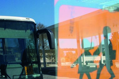 Motorista e vigilante abandonam criança  