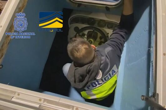 Submarino de droga apreendido com ajuda da PJ