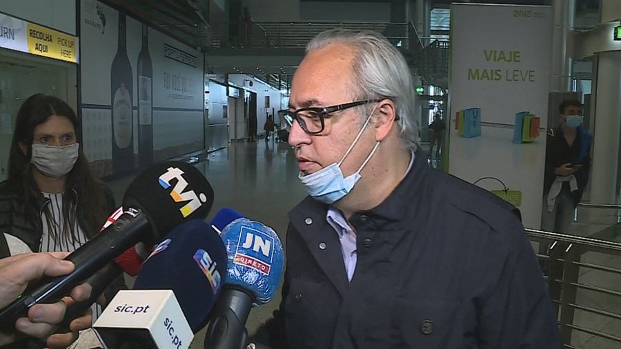 João Loureiro já está no aeroporto do Porto após polémica com avião da droga no Brasil