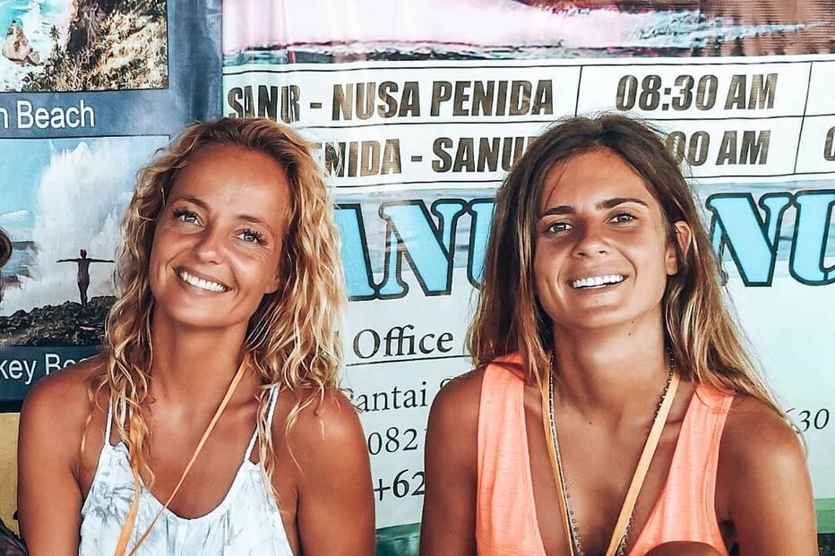 Carolina Norton de Matos e a irmã Bárbara