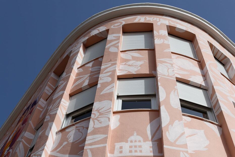 Carlos do Carmo eternizado em mural pintado na freguesia de Alvalade em Lisboa