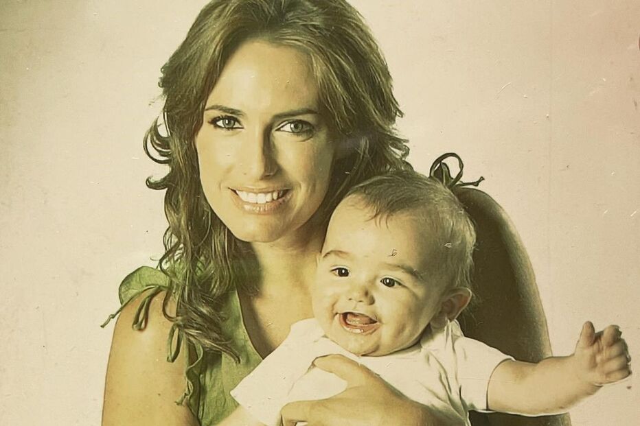 Fernanda Serrano e o pequeno Santiago