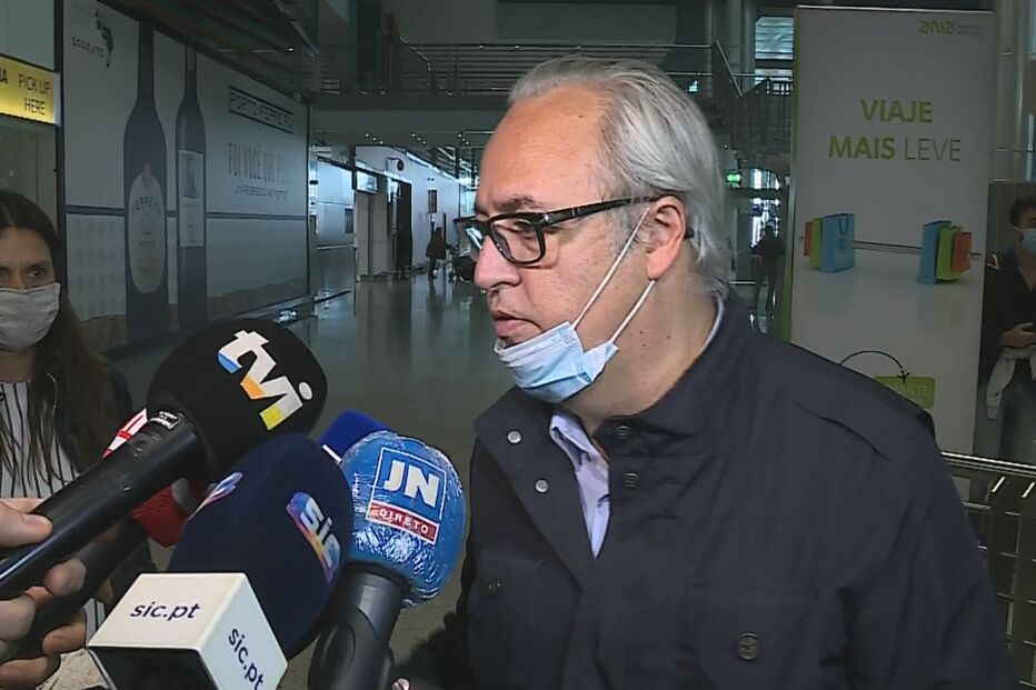 João Loureiro já está no aeroporto do Porto após polémica com avião da droga no Brasil