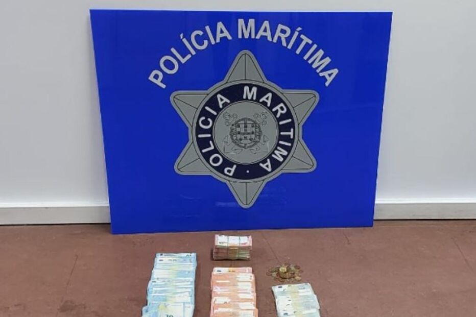 Polícia Marítima apanha lancha a traficantes de droga