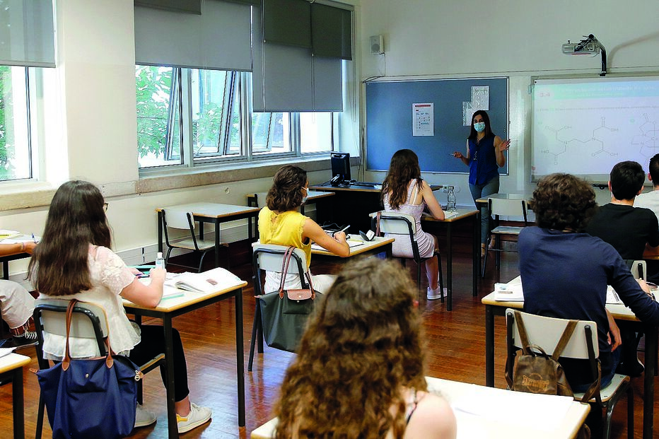 Docentes foram apanhados de surpresa com novas regras  