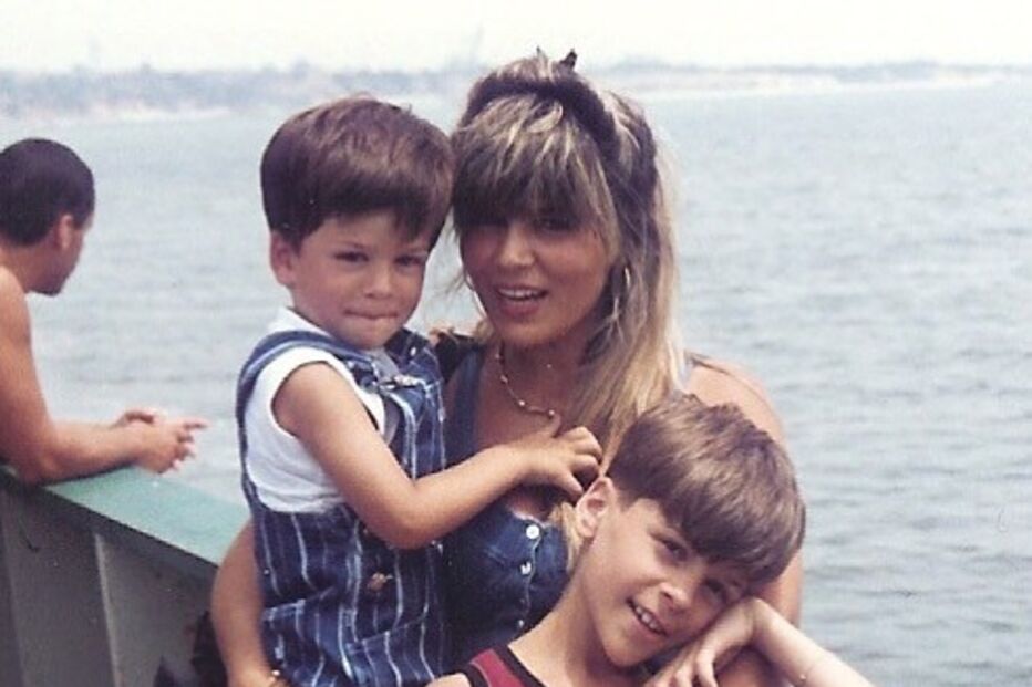 Fernanda Antunes com os filhos David e Mickael