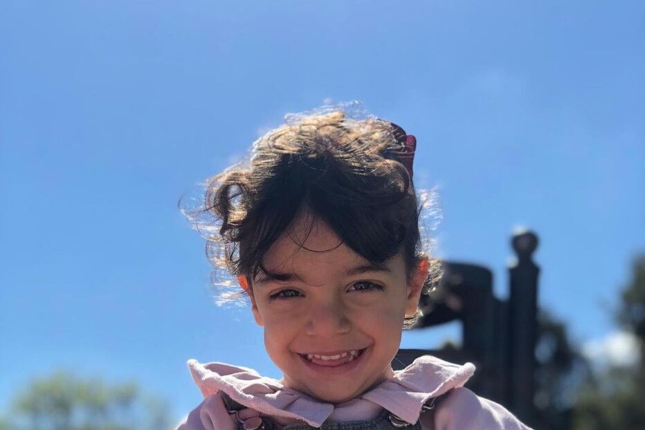 Uma das filhas de Luciana Abreu