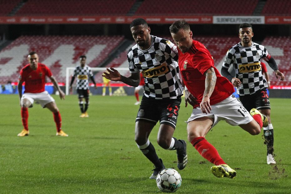 /fotosgeral/Fotos/2-38326233 (9192184) (Milenium)