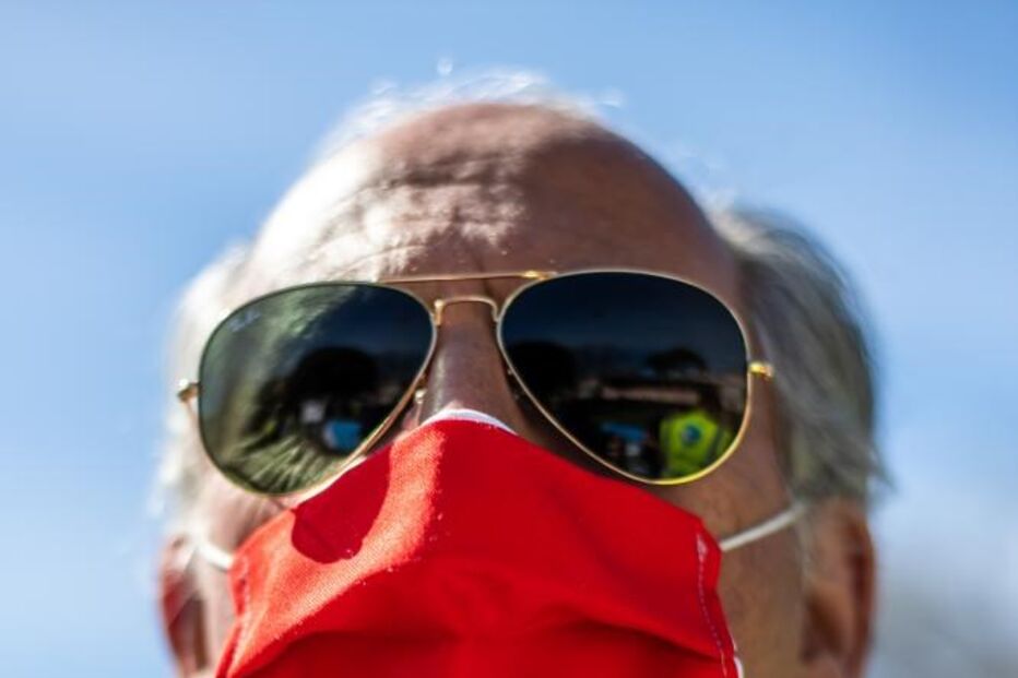 Centenas de trabalhadores da Groundforce em Belém gritam pelos salários