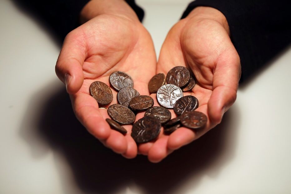 Moedas raras da época Bar-Kokhba