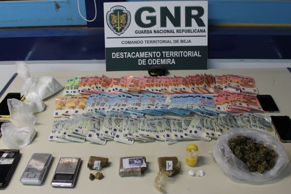 GNR deteve quatro homens em Vila Nova de Milfontes por tráfico de droga