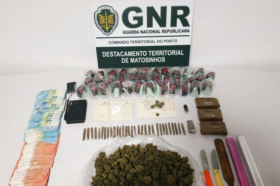 2021-03-20_16_55_09 GNR Porto - Apreensão.jpg