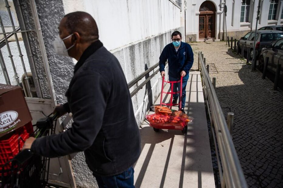Centro Social da Igreja São Sebastião da Pedreira, que é apoiado pelo Banco Alimentar contra a Fome