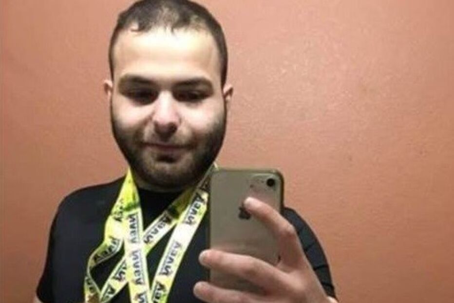 Quem é Ahmad Alyssa, o autor do tiroteio nos EUA que matou 10 pessoas