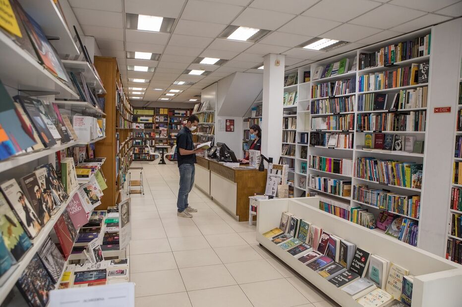 /fotosgeral/Fotos/2-38395143 (9312340) (Milenium)