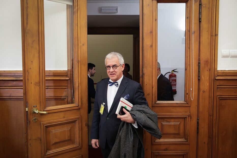 /fotosgeral/Fotos/2-32748864 (9322224) (Milenium)