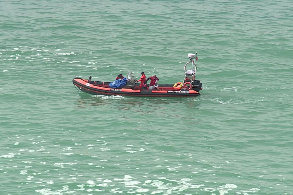 buscas, homem desaparecido, pescador, sesimbra