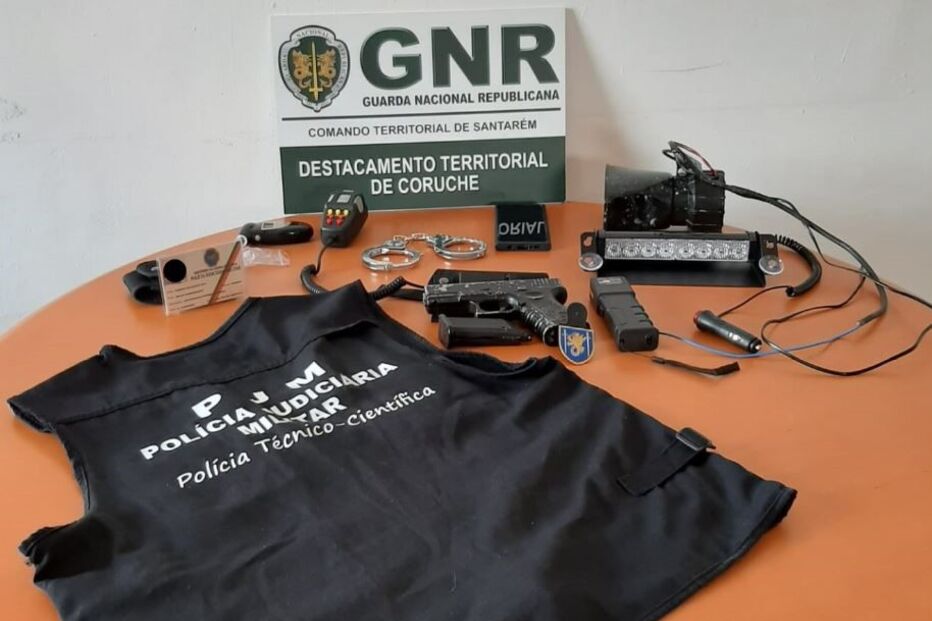 Material apreendido ao suspeito