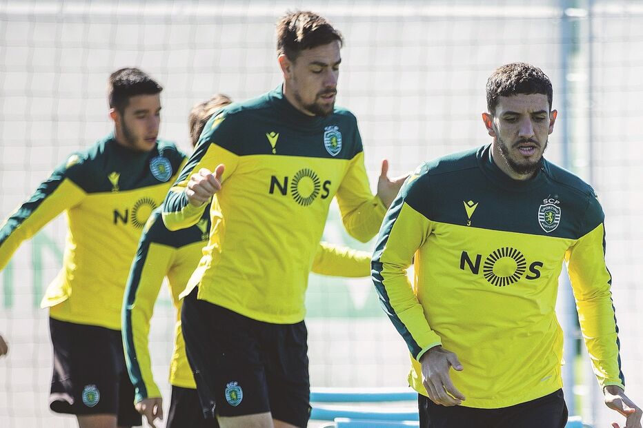 Gonçalo Inácio, Coates e Feddal são os habituais centrais no onze de Rúben Amorim