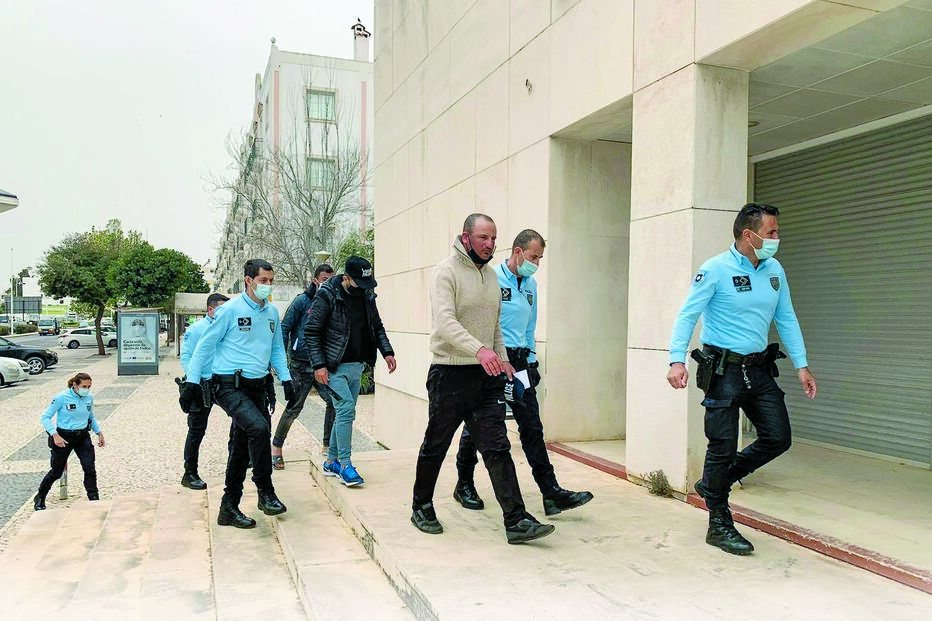 Imigrantes ilegais foram levados pela PSP a tribunal 