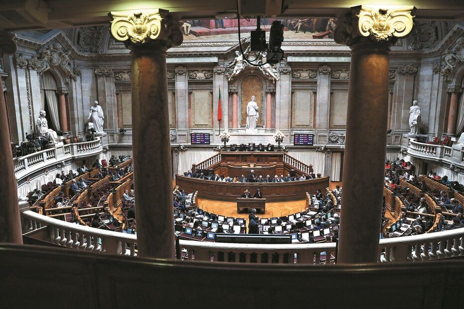 assembleia da república AR parlamento