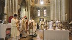 Bispos pedem aos padres para resistirem às tentações   