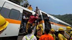 Descarrilamento de comboio em Taiwan faz mais de 40 mortos e dezenas de feridos