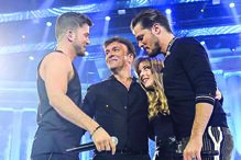 Tony recorda memórias felizes com os três filhos 