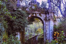 Convento de Viana do Castelo em ruína