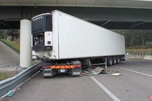 2021-04-12_18_08_49 acidente.jpg