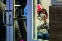 Atirador mata oito ao acaso em loja da Fedex nos EUA